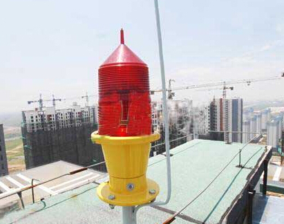 煙囪安裝航標燈